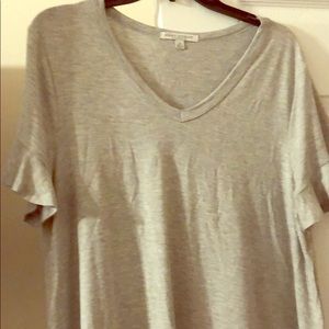 Wore only once - Green Envelope 1X Gray Top